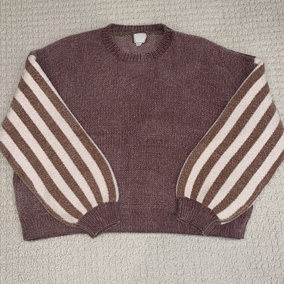 Pol Dusty Pink Sweater in size Small - Picture 3 of 13